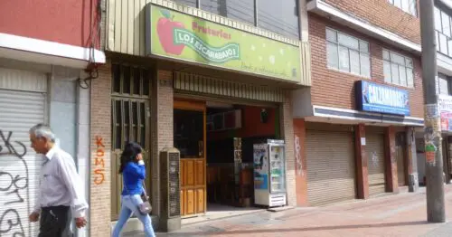 LOS ESCARABAJOS BRITALIA BOGOTÁ LOS ESCARABAJOS BRITALIA BOGOTÁ